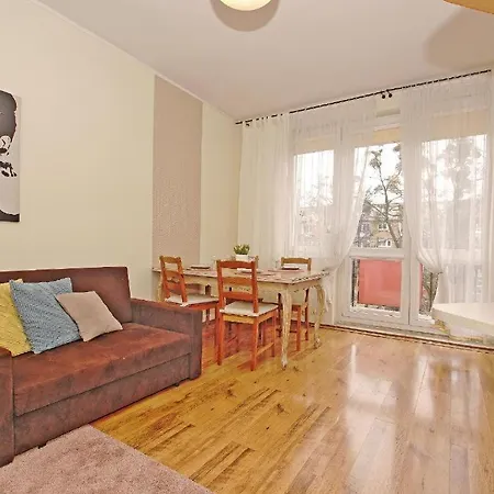 Lägenhet Apartament Kameralny Ii Na Starowce Gdańsk