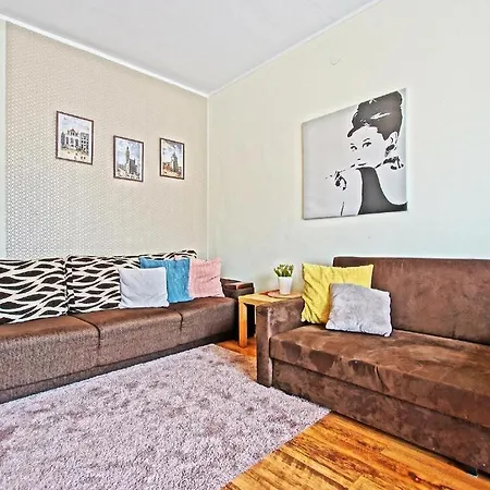 Lägenhet Apartament Kameralny Ii Na Starowce Gdańsk
