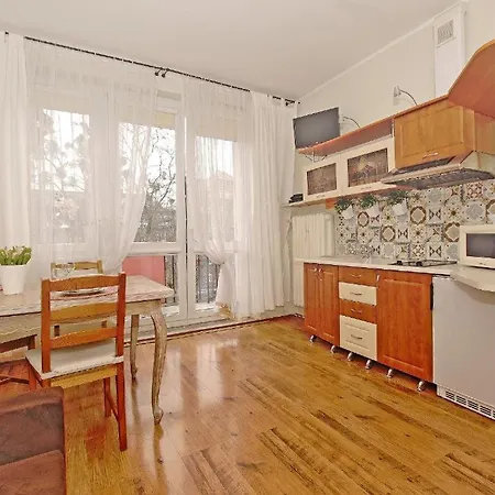 Lägenhet Apartament Kameralny Ii Na Starowce